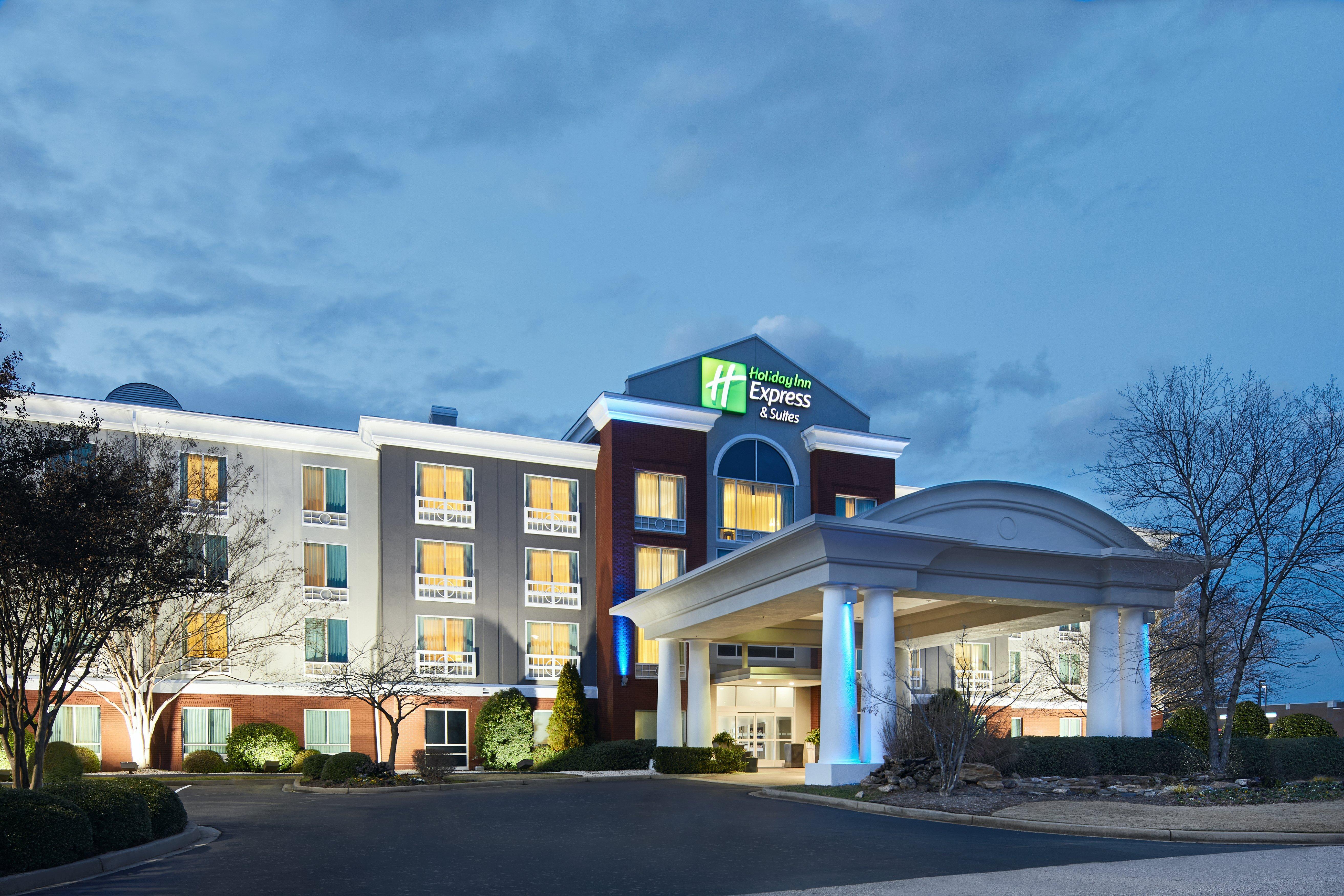 Holiday Inn Express & Suites I-26 & Us 29 At Westgate Mall By Ihg Spartanburg Exterior foto